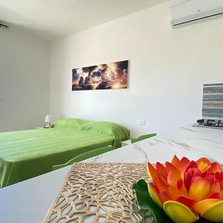 Panthenon 4.0 3* 마리나디만카베르사